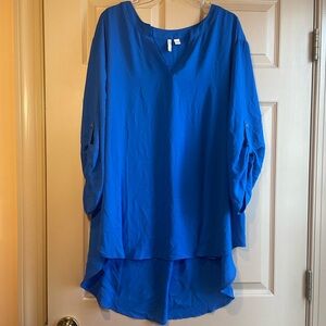 Cato Royal Blue V-Neck Roll/Tab Sleeve High-Low Top, 100% Polyester, Size 26/28W